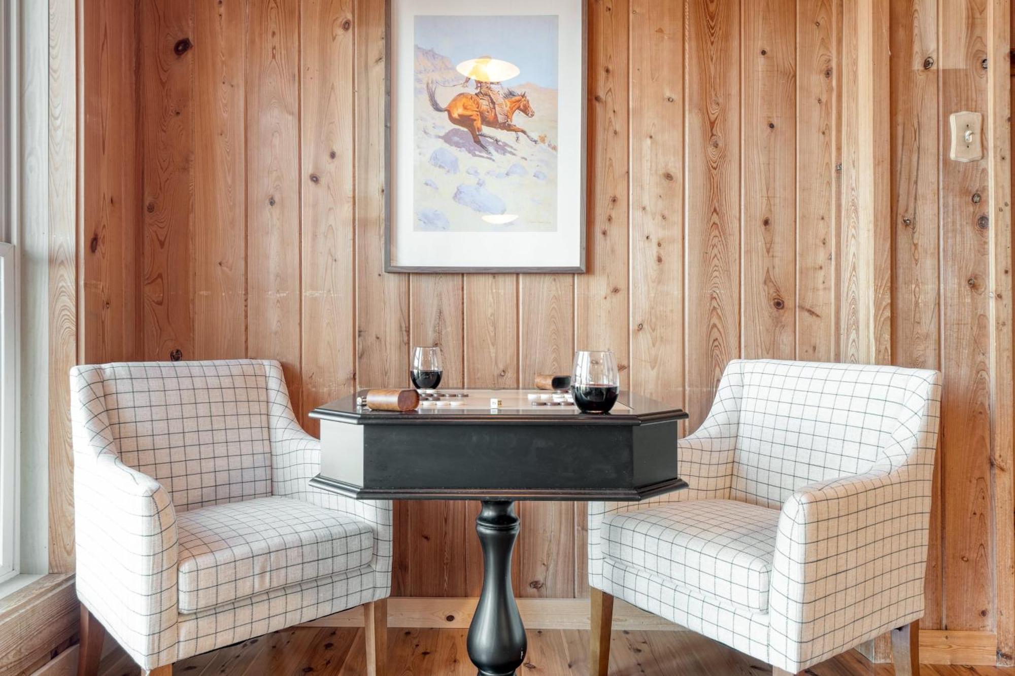 Fontana By Avantstay Gorgeous Mountain Cabin W Views Hot Tub Game Room جاتلينبرج المظهر الخارجي الصورة